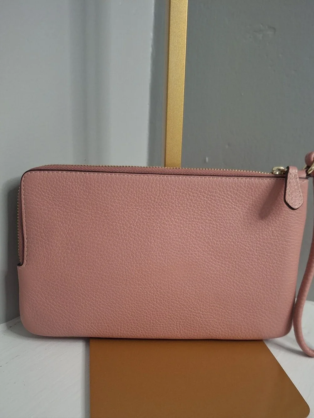 Coach Double Zip Pebble Leather Wristlet Wallet Blush Pink Gold Tone 8x5 EUC - Picture 2 of 6